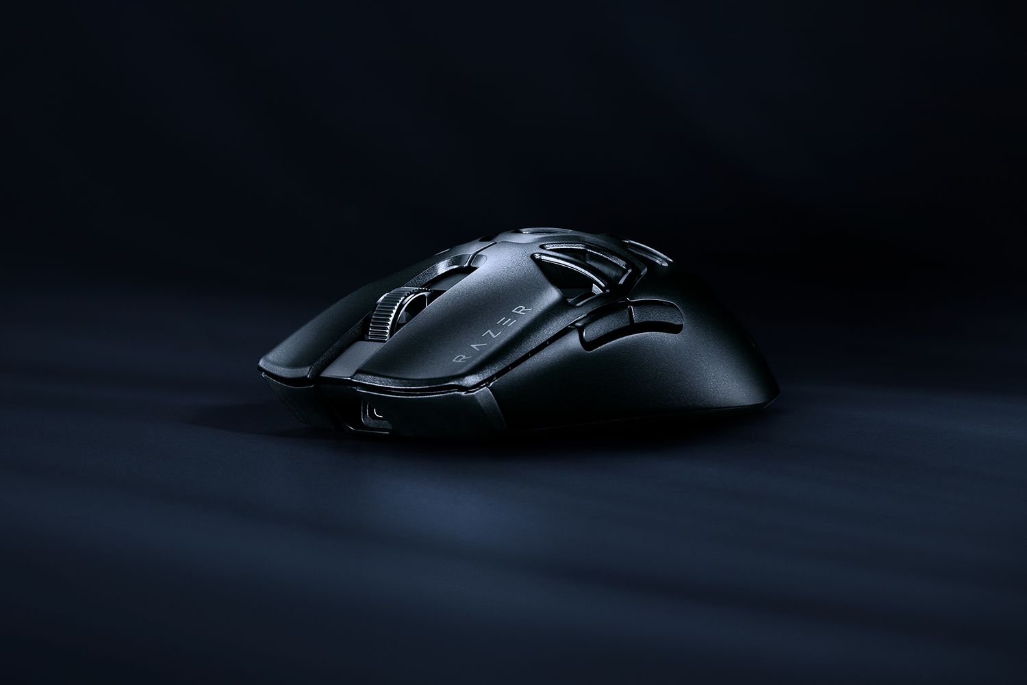 Razer Viper Mini Signature Edition 发布:重量仅有49g、镁合金外壳、约60小时续航,售RM1369! 4 razer viper mini signature edition gallery 1500x1000 4