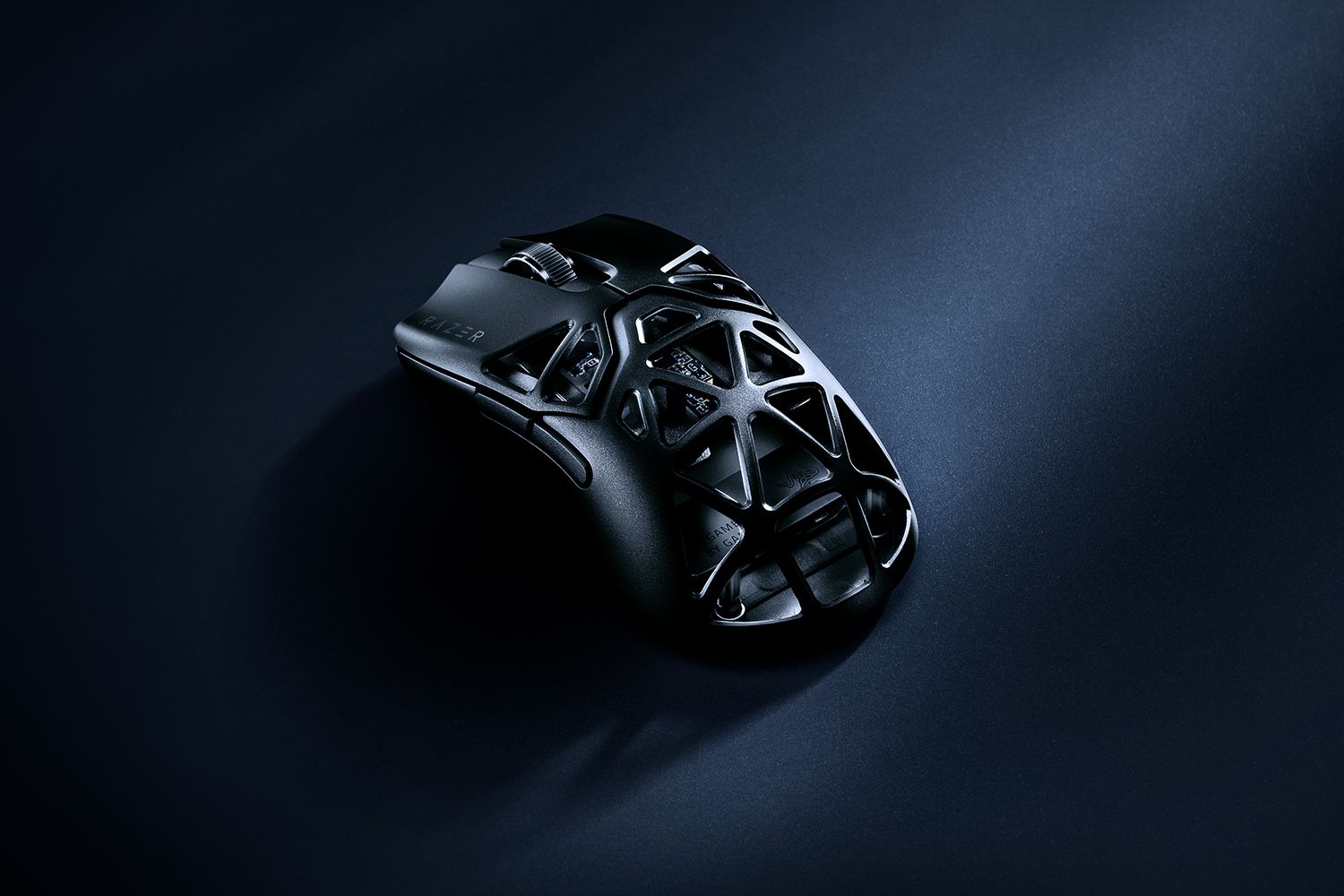 Razer Viper Mini Signature Edition 发布:重量仅有49g、镁合金外壳、约60小时续航,售RM1369! 3 razer viper mini signature edition gallery 1500x1000 6 1
