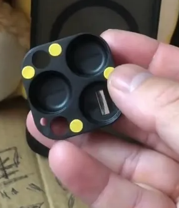 镜头不对着你也能偷拍！“折射手机壳”上架中国电商引发偷拍等隐私隐患